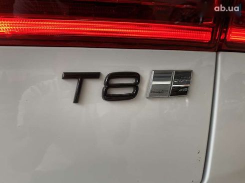 Volvo XC60 2020 - фото 20
