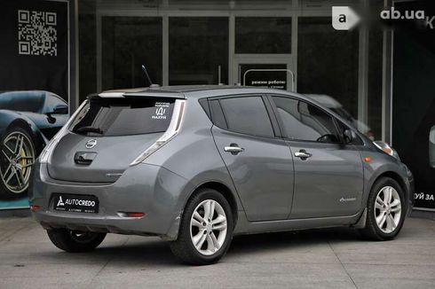 Nissan Leaf 2015 - фото 2