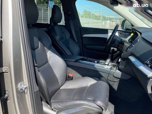 Volvo XC90 2021 - фото 23