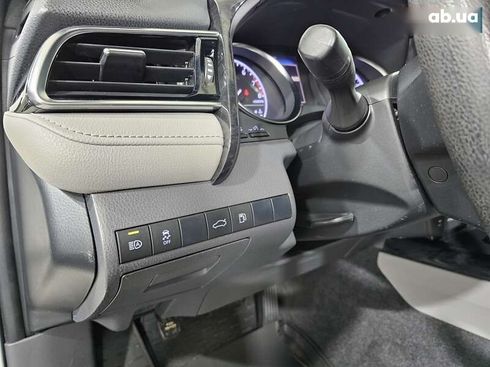 Toyota Camry 2017 - фото 25