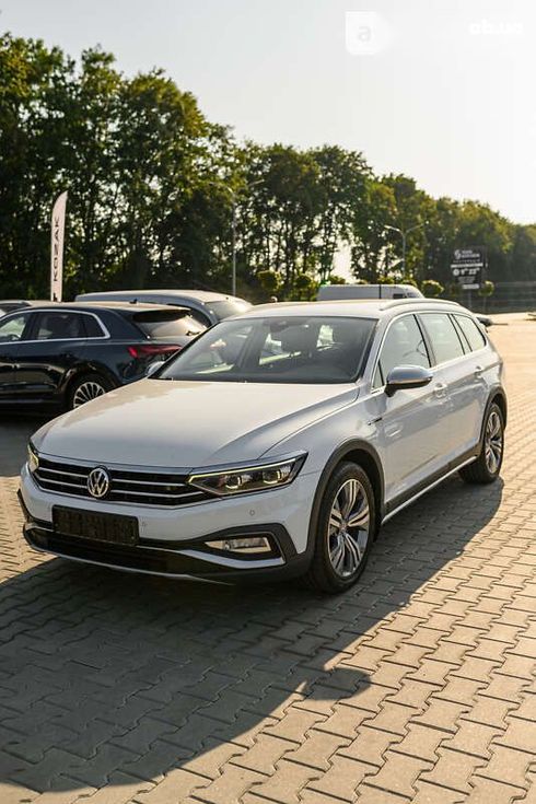 Volkswagen passat alltrack 2019 - фото 22