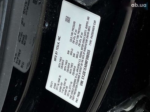 Tesla Model 3 2021 - фото 23
