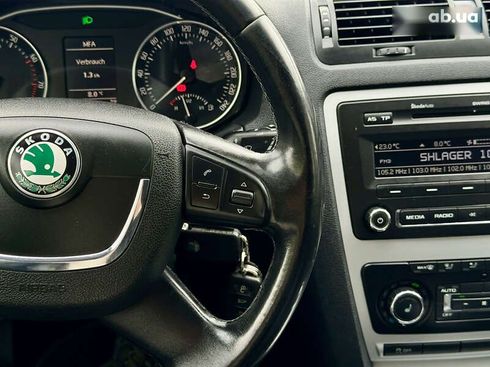 Skoda Octavia 2010 - фото 18