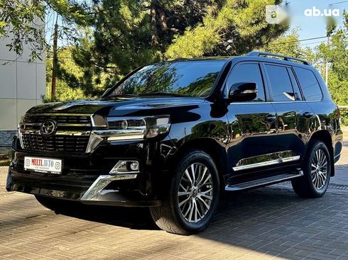 Toyota Land Cruiser 2020 - фото 3