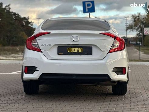Honda Civic 2016 - фото 9
