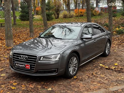 Audi A8 2016 серый - фото 8