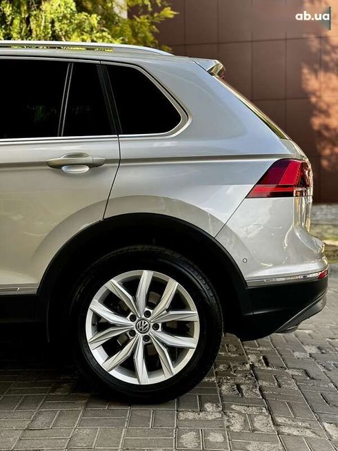 Volkswagen Tiguan 2016 - фото 22