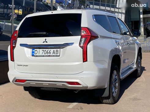 Mitsubishi Pajero Sport 2024 - фото 4