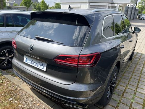 Volkswagen Touareg 2023 - фото 25