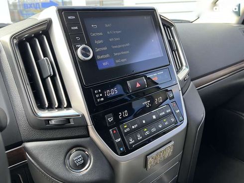 Toyota Land Cruiser 2016 - фото 20
