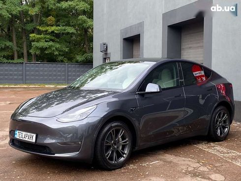 Tesla Model Y 2023 - фото 4