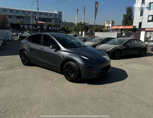 Tesla Model Y 2024 - фото 5