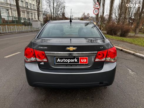 Chevrolet Cruze 2013 серый - фото 7