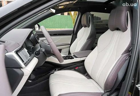 BYD Song Plus 2025 - фото 8