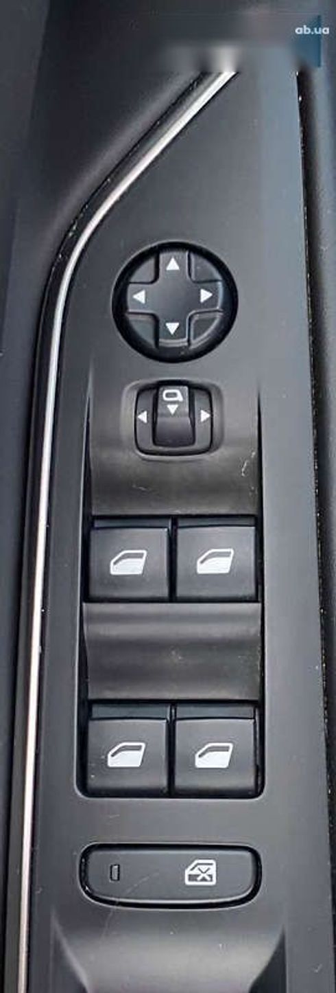 Peugeot 5008 2018 - фото 17