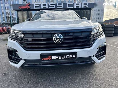 Volkswagen Touareg 2023 - фото 18