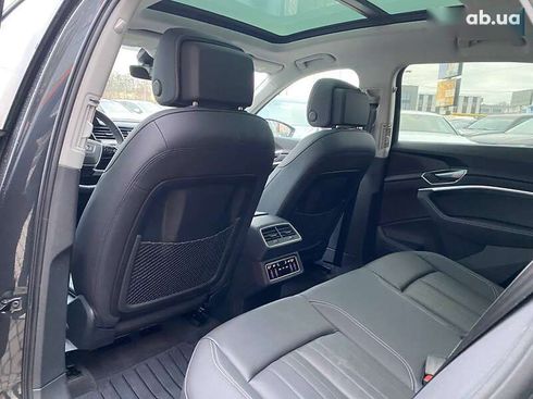 Audi Q8 e-tron 2023 - фото 21