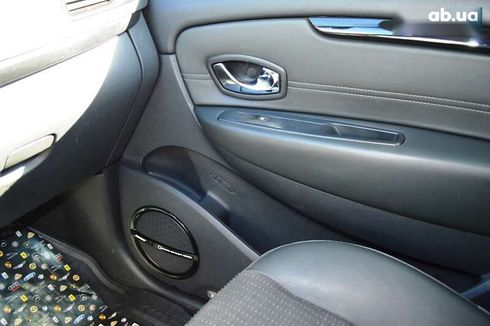 Renault Scenic 2013 - фото 29