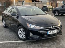 Продажа б/у Hyundai Elantra 2018 года в Днепре - купить на Автобазаре