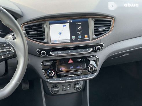 Hyundai IONIQ Electric 2019 - фото 13