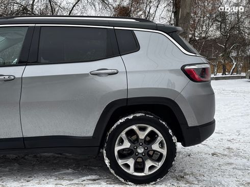 Jeep Compass 2020 серый - фото 22