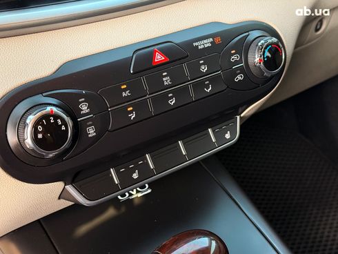 Kia Sorento 2015 черный - фото 20