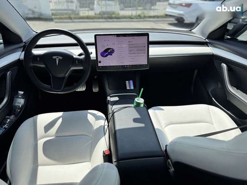 Tesla Model 3 2021 - фото 10