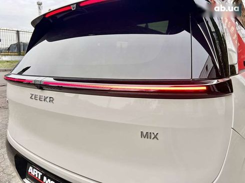 Zeekr Mix 2024 - фото 13