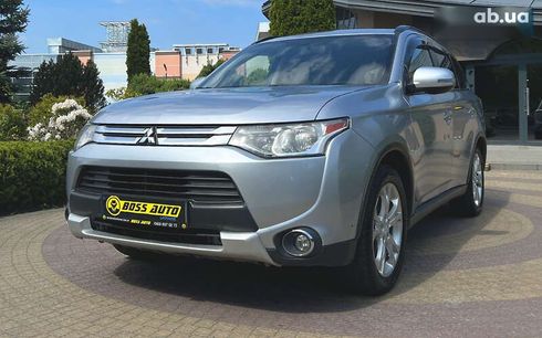 Mitsubishi Outlander 2015 - фото 3