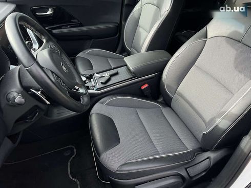 Kia Niro 2021 - фото 30
