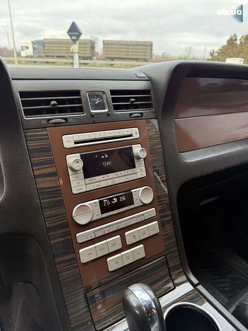 Lincoln Navigator 2010 - фото 23
