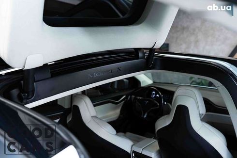 Tesla Model X 2017 - фото 11