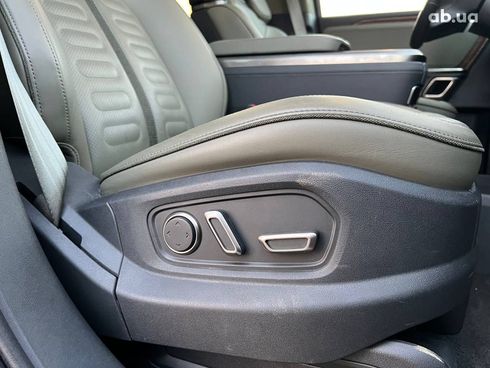 Rivian R1S 2023 серый - фото 90