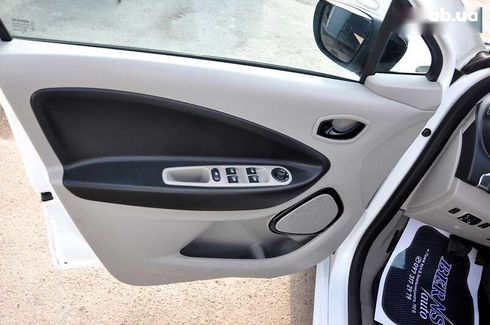 Renault Zoe 2015 - фото 22