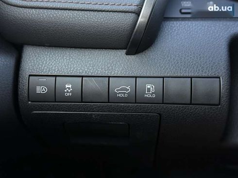 Toyota Camry 2019 - фото 25