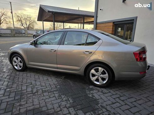 Skoda Octavia 2015 - фото 6