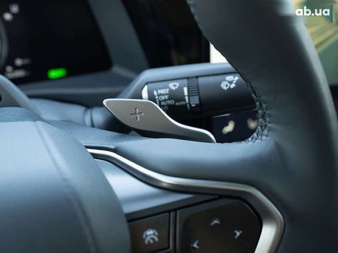 Lexus RZ 450e 2023 - фото 30