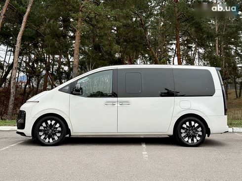 Hyundai Staria 2021 - фото 8