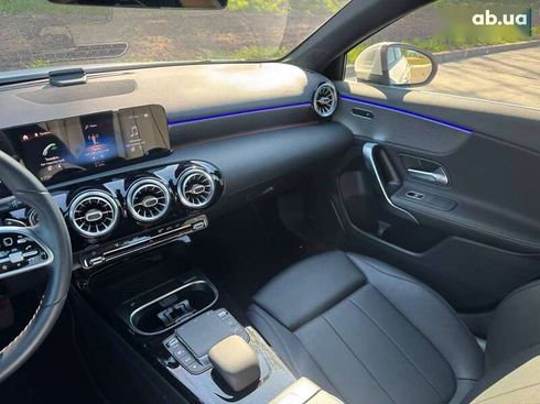 Mercedes-Benz A-Класс 2020 - фото 13