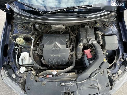 Mitsubishi Lancer 2013 - фото 22