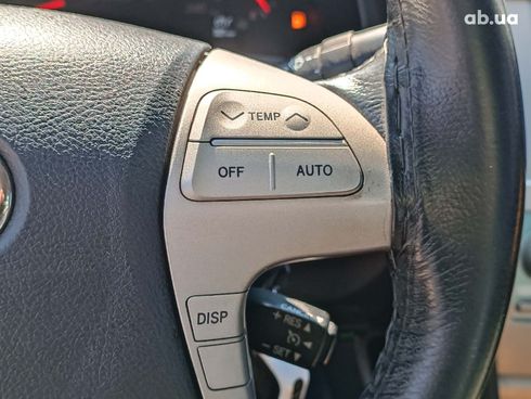 Toyota Camry 2006 серый - фото 19