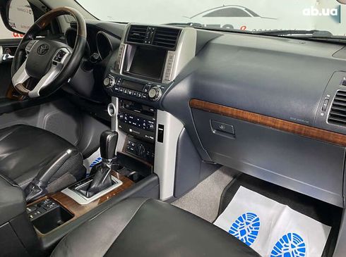 Toyota Land Cruiser Prado 2010 - фото 11