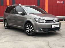 Продаж вживаних Volkswagen Touran в Києві - купити на Автобазарі