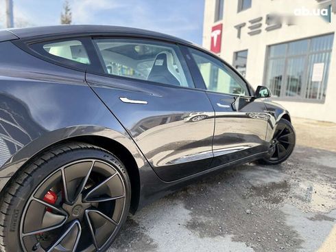 Tesla Model 3 2024 - фото 18