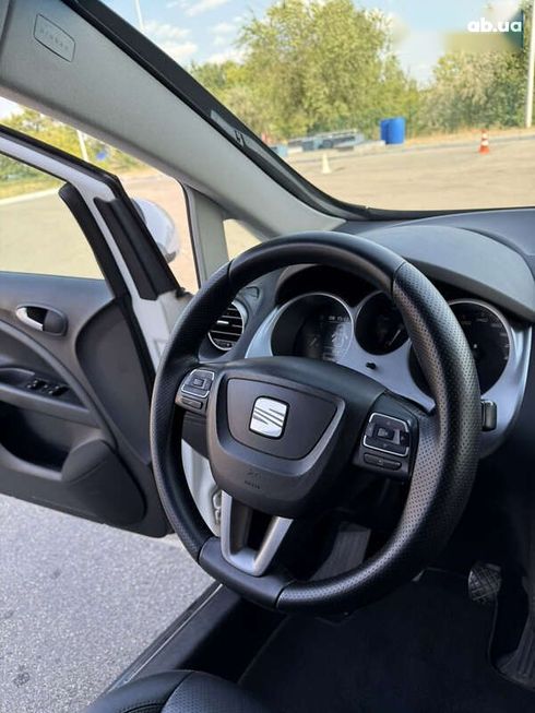 SEAT Altea 2010 - фото 21
