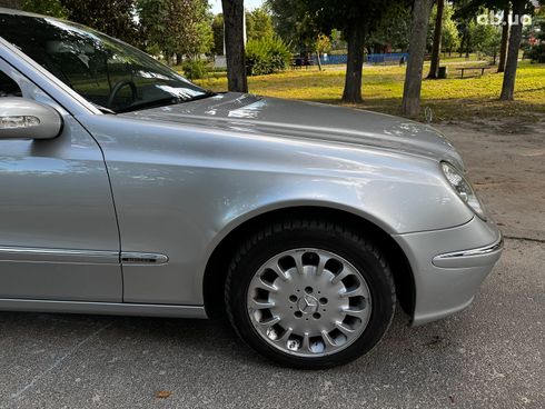 Mercedes-Benz E-Класс 2004 серый - фото 5