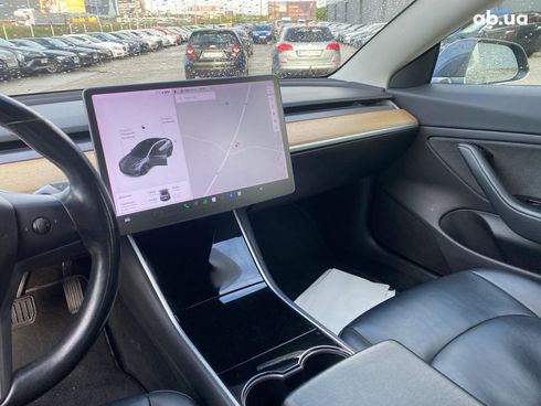 Tesla Model 3 2018 серый - фото 25
