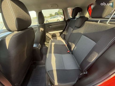 Suzuki Vitara 2016 - фото 25