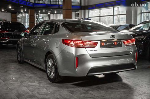 Kia Optima 2017 - фото 24