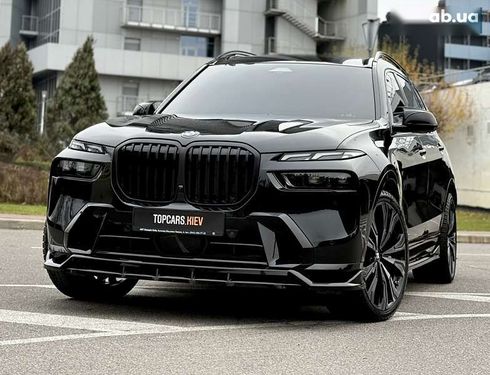 BMW X7 2023 - фото 30